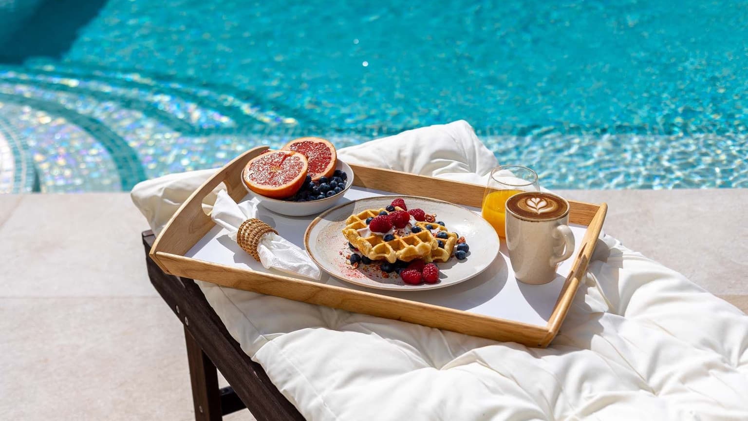 Modern Family Villa in Residential Area - Gallery image 35