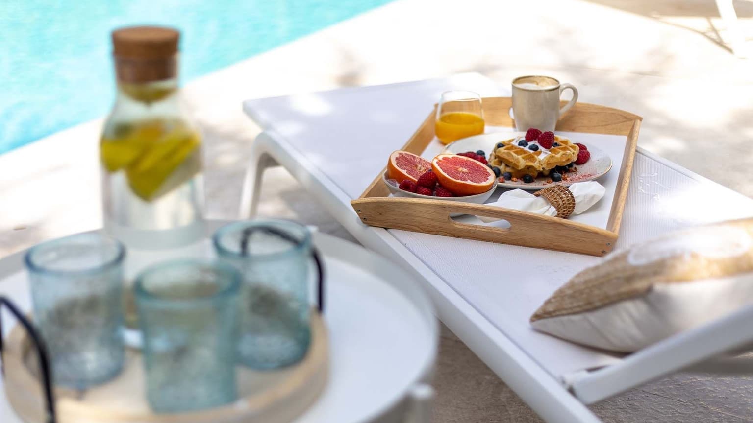 Modern Family Villa in Residential Area - Gallery image 36