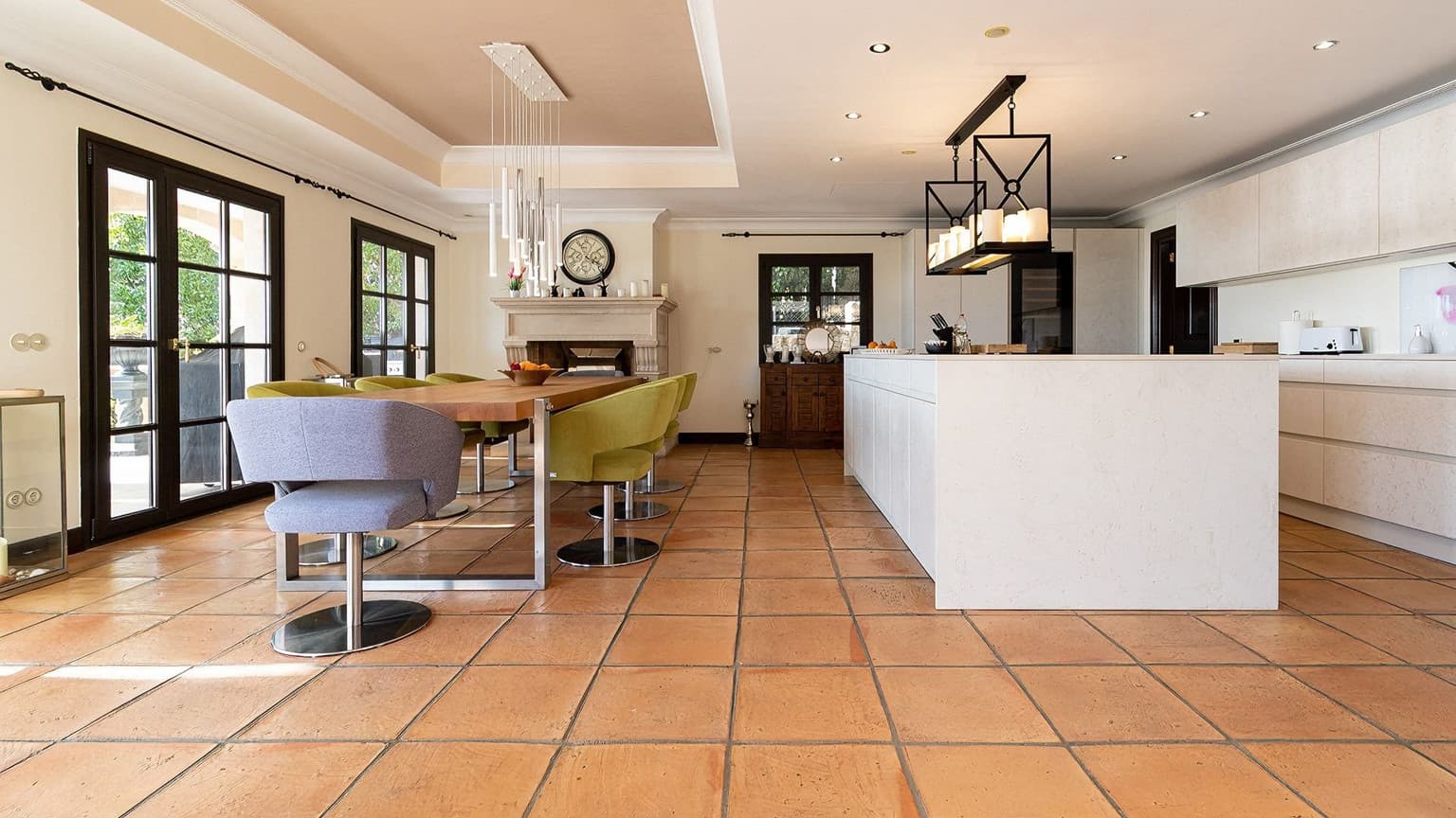 Spacious Chalet with Sea View in Costa Den Blanes - Gallery image 7