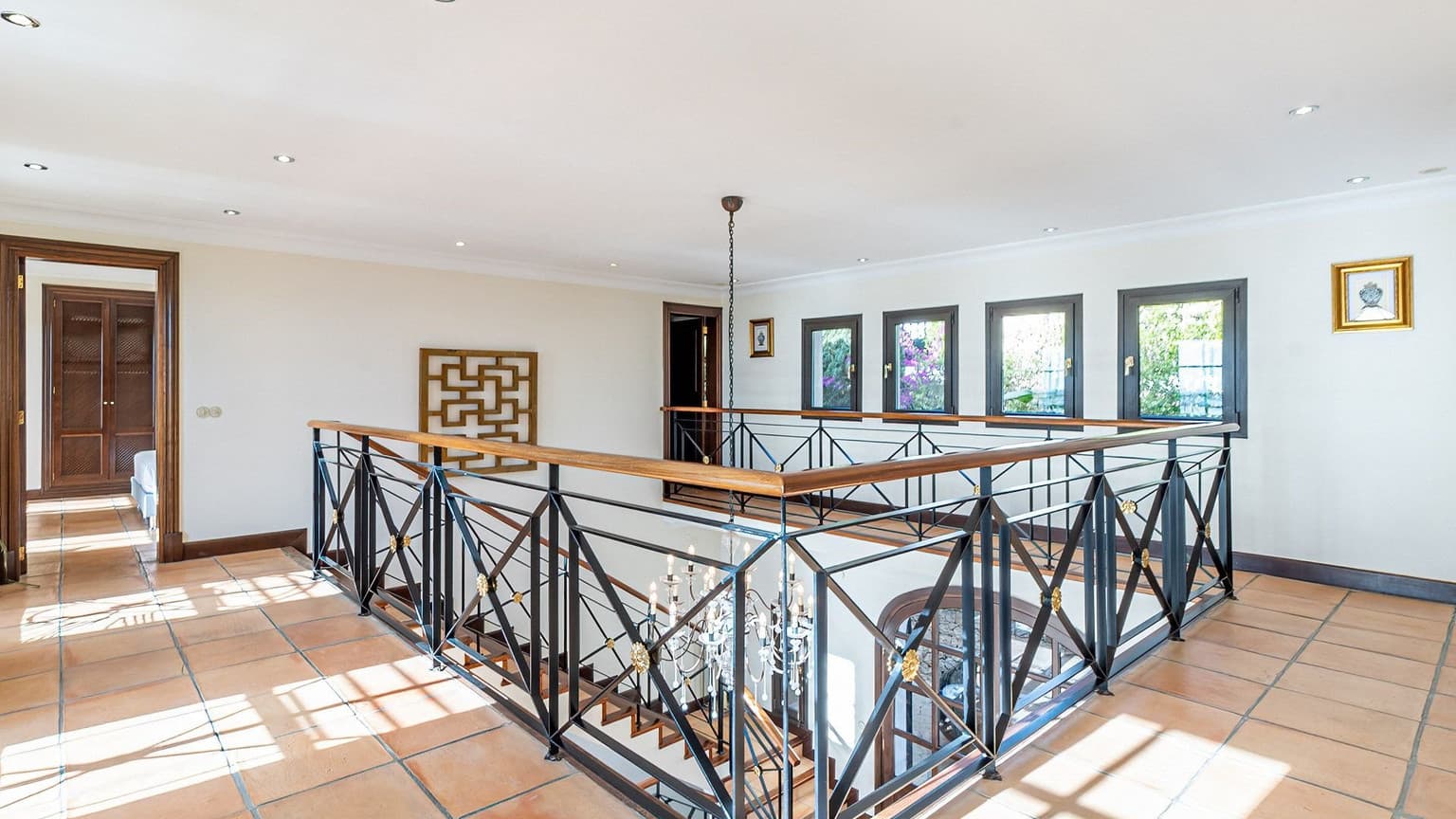 Spacious Chalet with Sea View in Costa Den Blanes - Gallery image 15