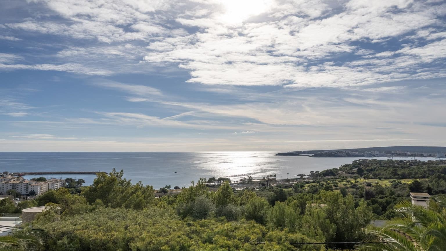 Spacious Chalet with Sea View in Costa Den Blanes - Gallery image 18