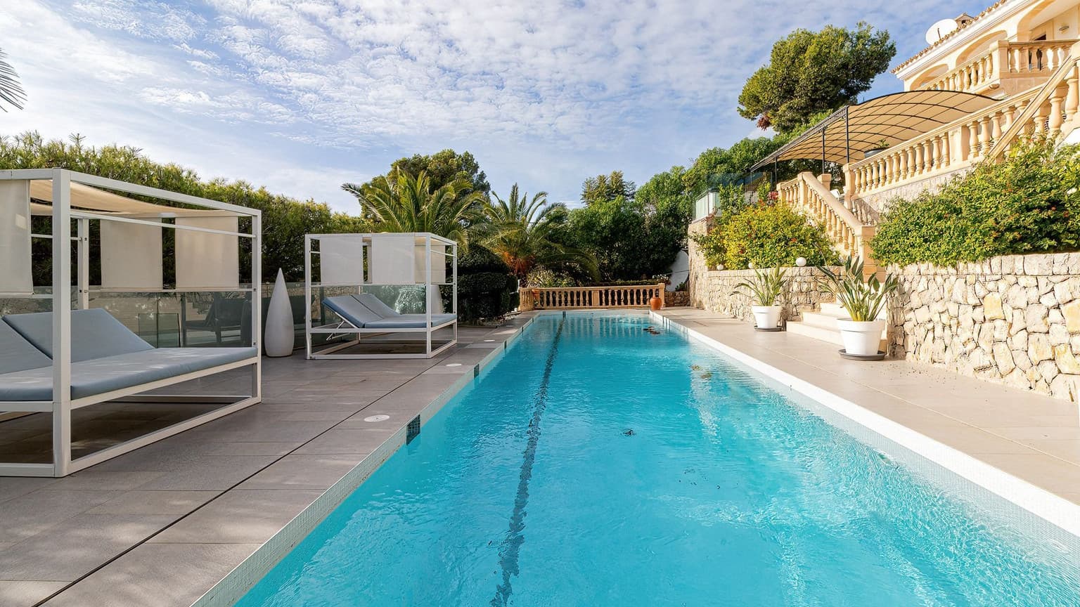 Spacious Chalet with Sea View in Costa Den Blanes - Gallery image 3