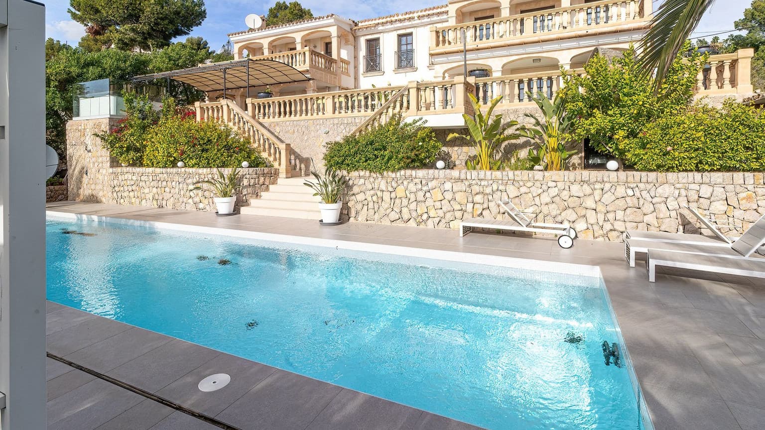 Spacious Chalet with Sea View in Costa Den Blanes - Gallery image 16