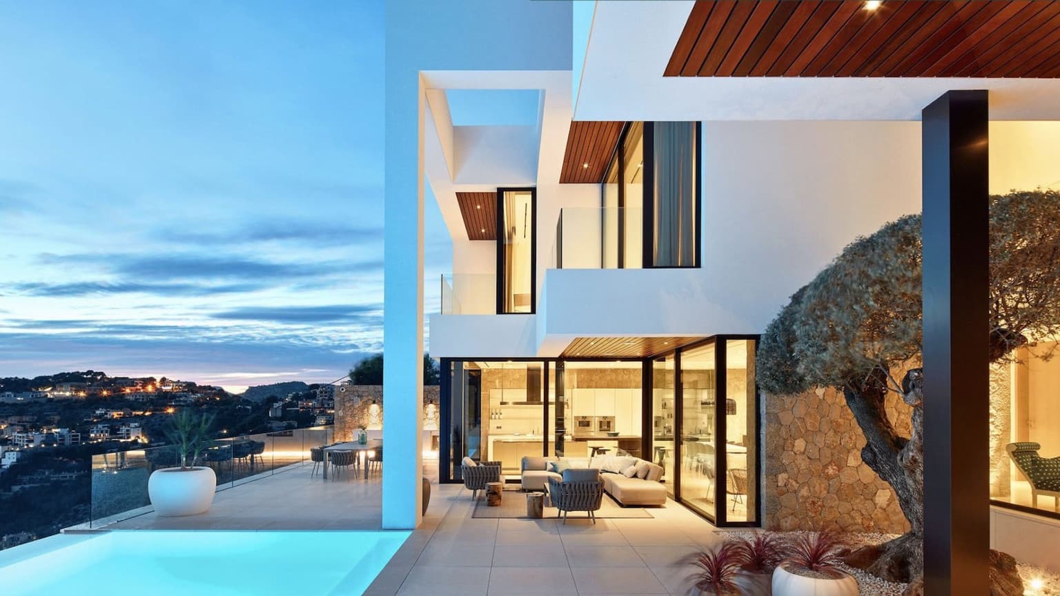 Stunning Holiday Rental Cala Lamp - Gallery image 2