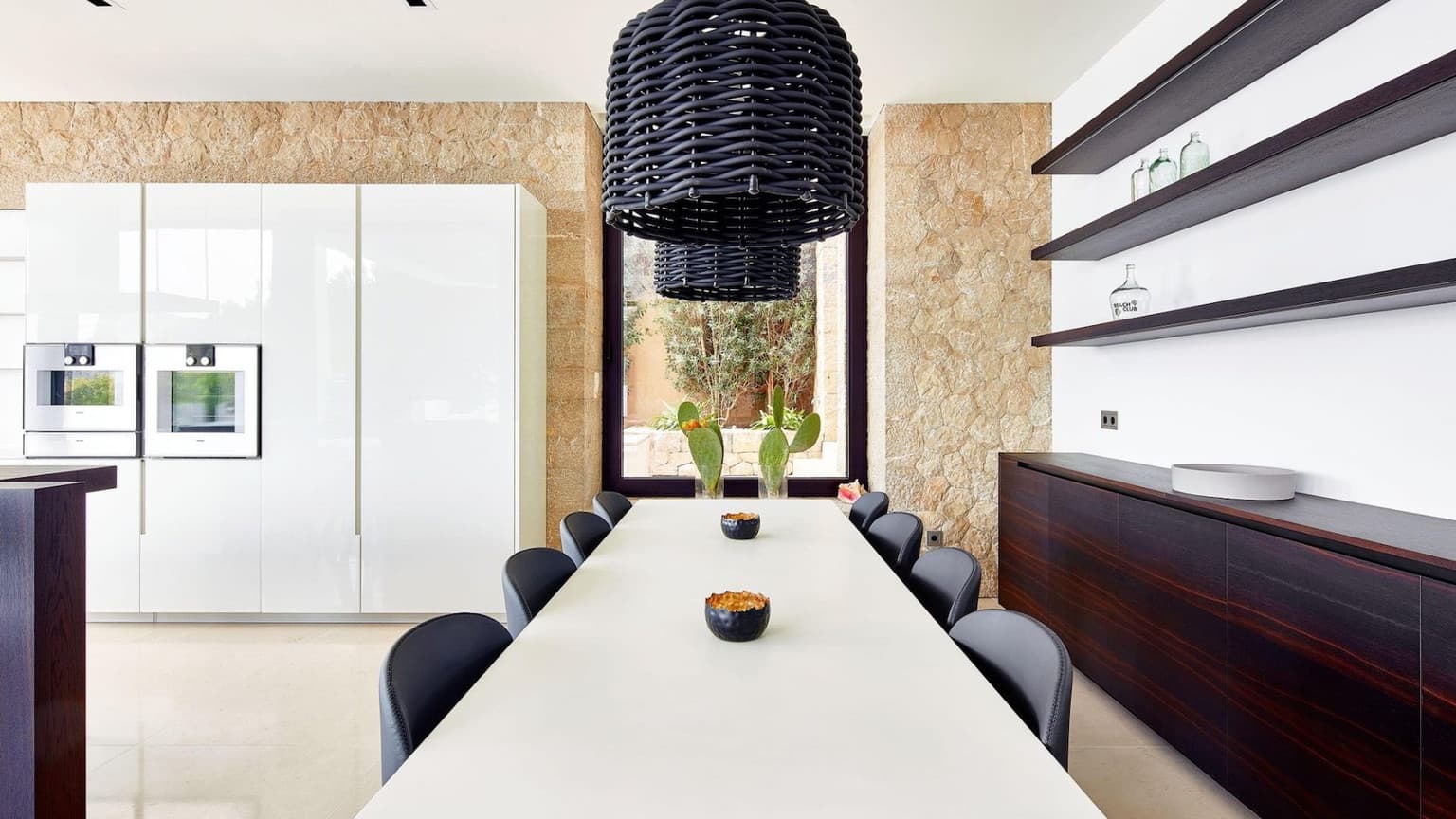 Stunning Holiday Rental Cala Lamp - Gallery image 7