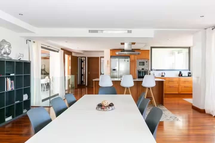Spacious Five Bedroom Rental in Costa Den Blanes - Gallery image 4