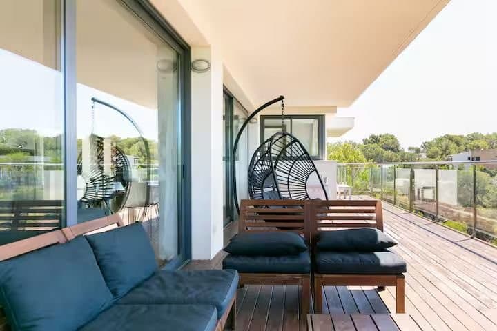 Spacious Five Bedroom Rental in Costa Den Blanes - Gallery image 3