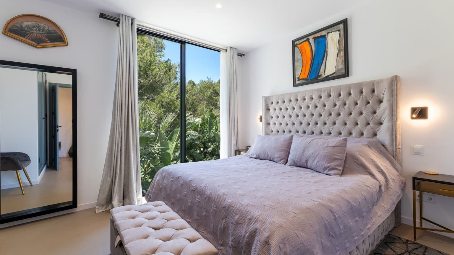 Seafront Villa With Pool And Four Bedrooms - Gallery image 20