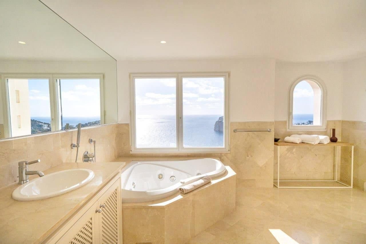 Luxury Seaview Villa in Puerto de Andratx – A Mediterranean Escape - Gallery image 37