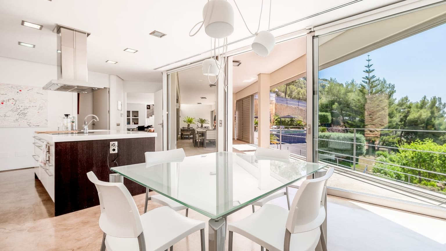 Spectacular villa with panoramic views over Palma Bay - Gallery image 10