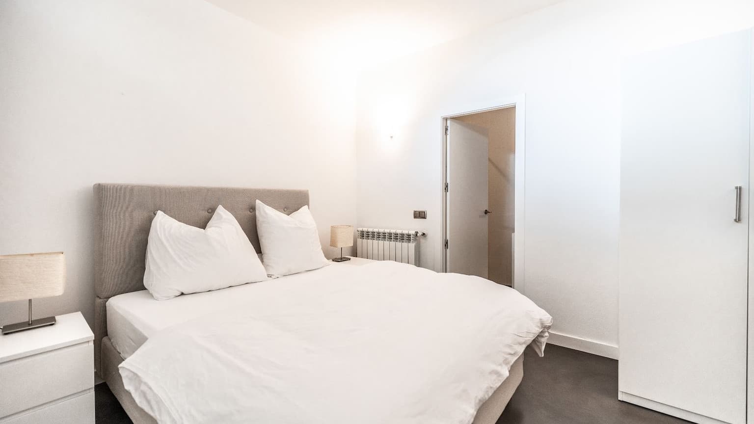 Spectacular villa with panoramic views over Palma Bay - Gallery image 24