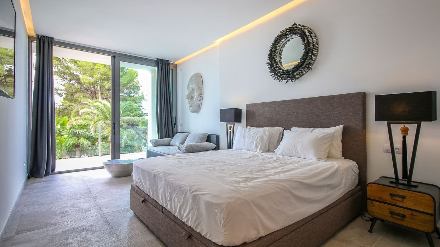 Villa Select - 4 Bedrooms Tasteful Villa in Santa Ponsa - Gallery image 17