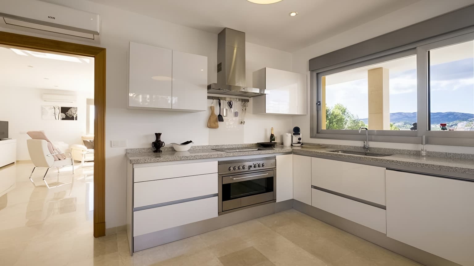 Seaview Villa near the Beach in Santa Ponsa - Gallery image 26