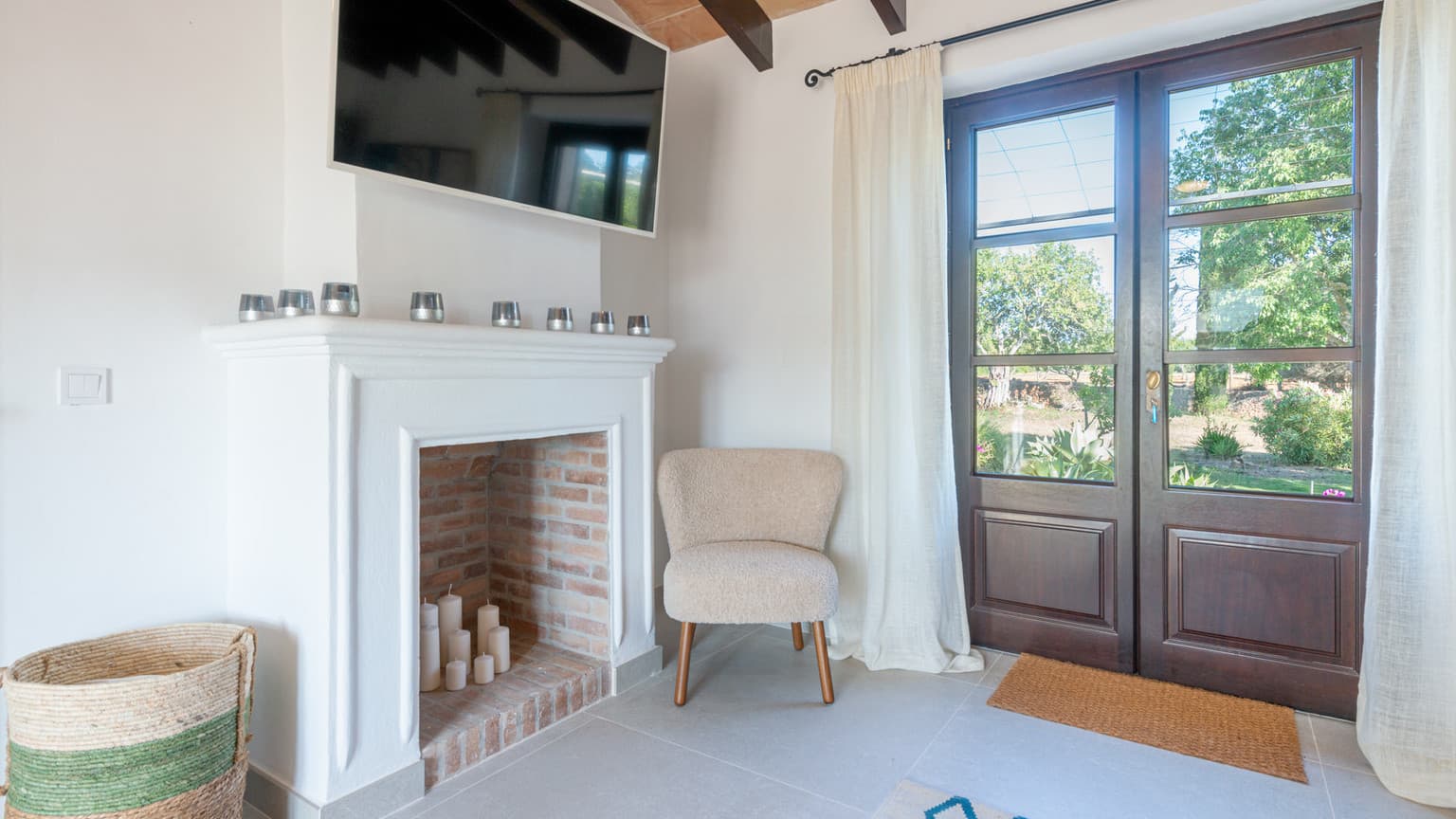 Modern Six Bedroom Finca in Sunny Felanitx - Gallery image 39