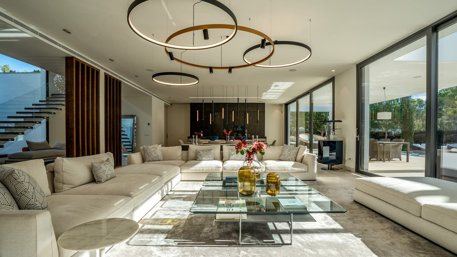 Modern Santa Ponsa Villa with Pool and Gym - Gallery image 5