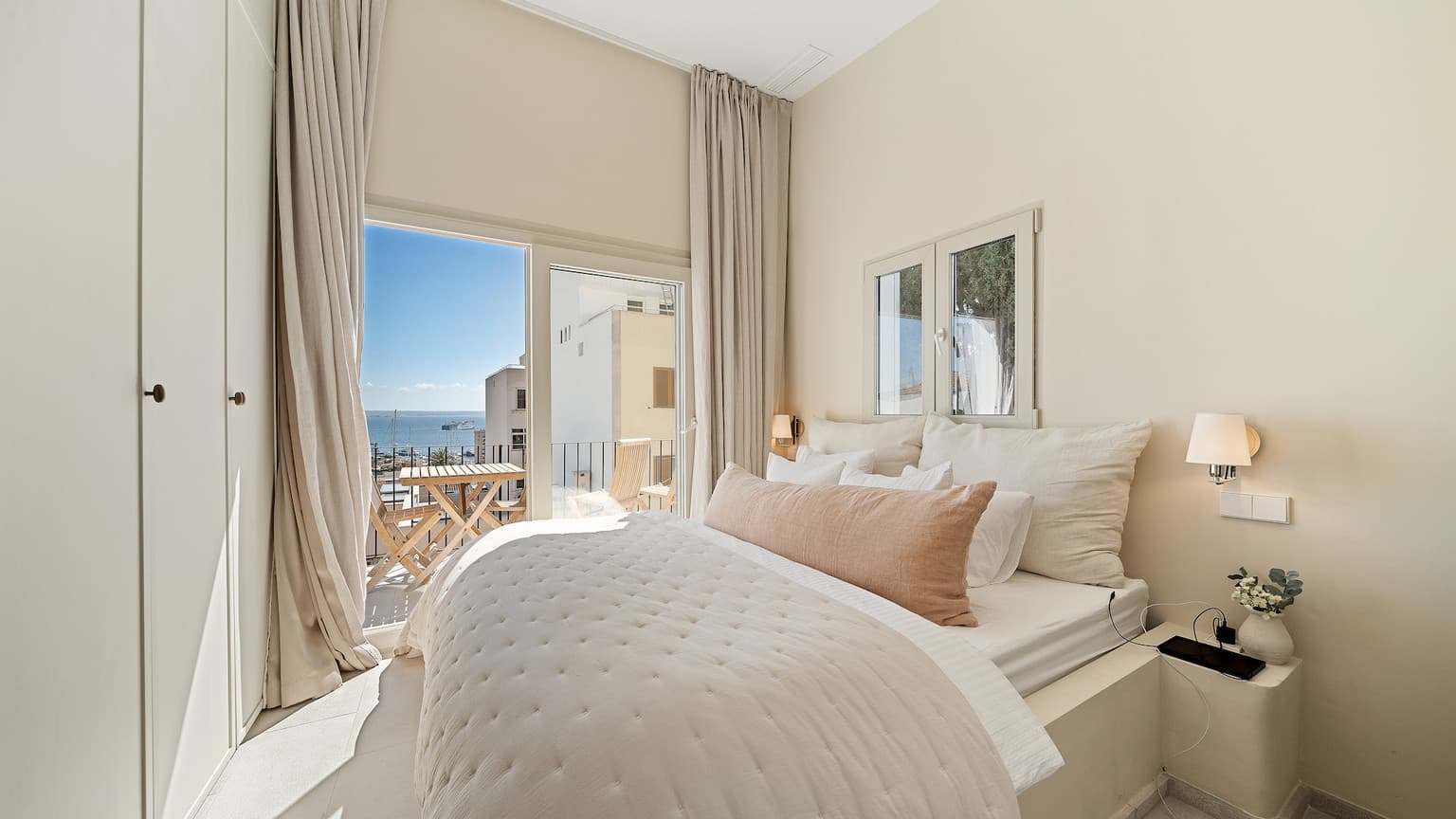 Luxurious Townhouse for monthly Summer Rental in Palma Centre with Seaview - Gallery image 8